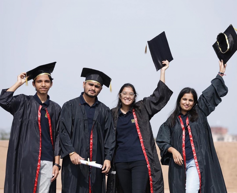 Dazzling Institute Of Graphic Designing